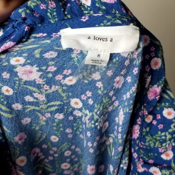 a loves a long sleeves floral dress size 6 - Picture 6 of 7